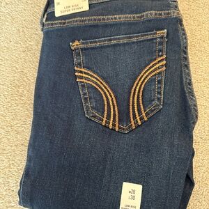 Hollister low rise super skinny 3R new